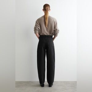 COS Bay Barrel-Leg Jeans